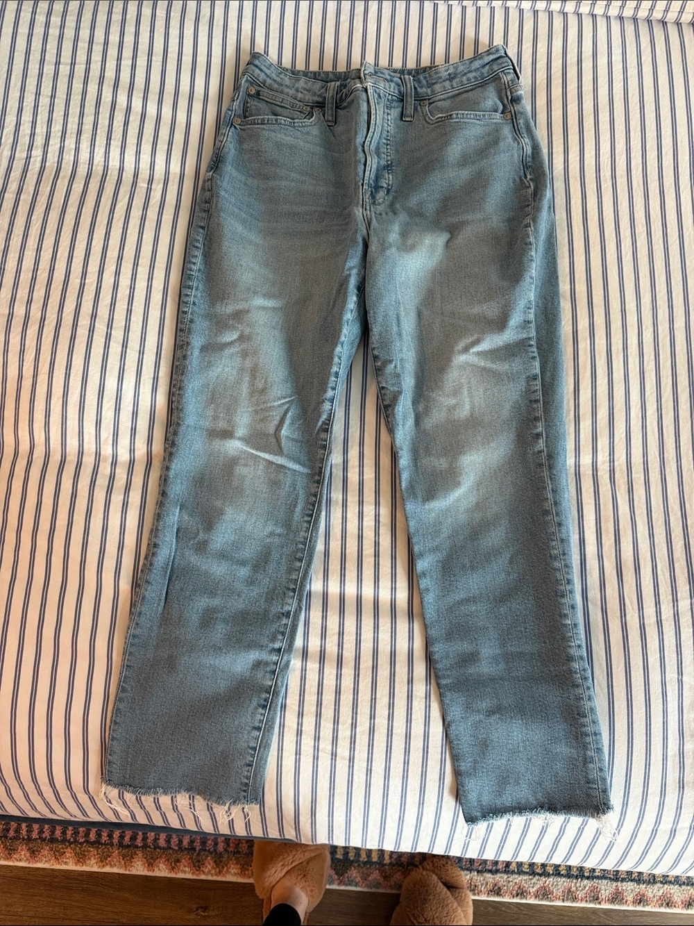 Madewell Midwash Curvy Perfect Vintage Straight Jeans